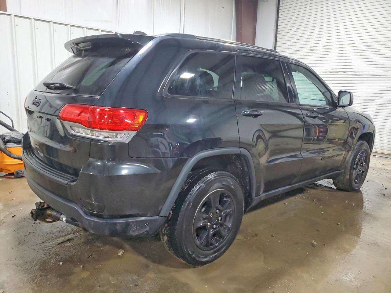 2015 Jeep Grand Cherokee Laredo - zdjęcie 3