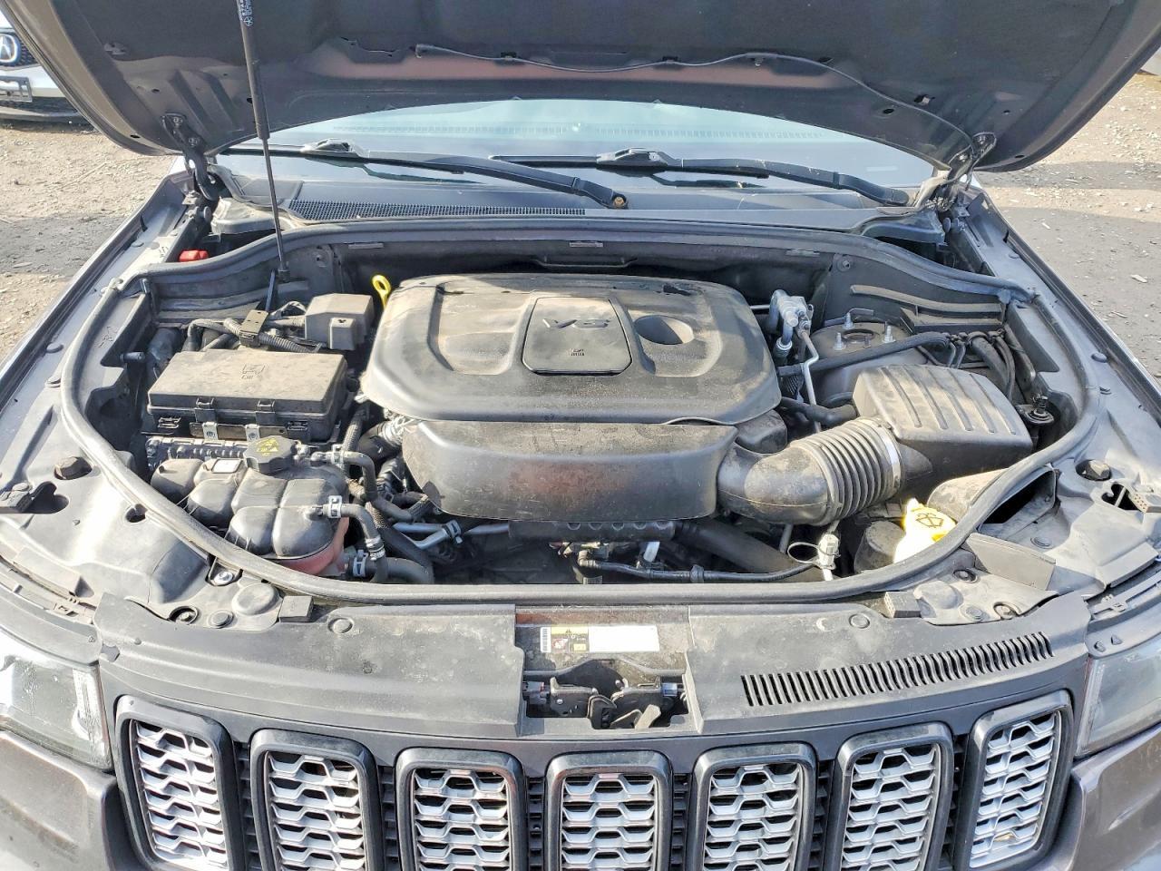 2019 Jeep Grand Cherokee Laredo - zdjęcie 12