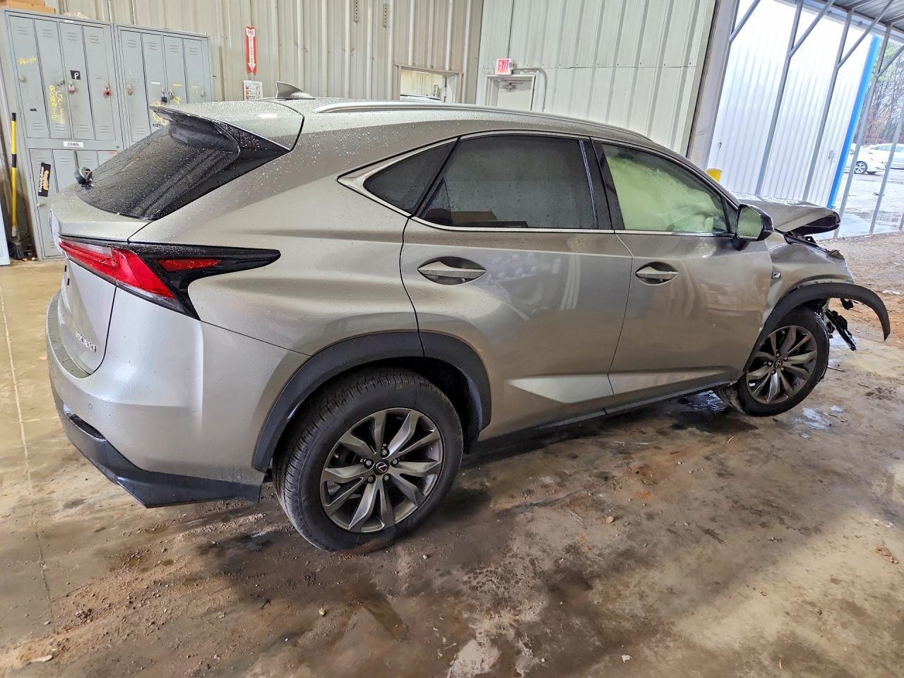 2021 Lexus Nx 300 F Sport - zdjęcie 3