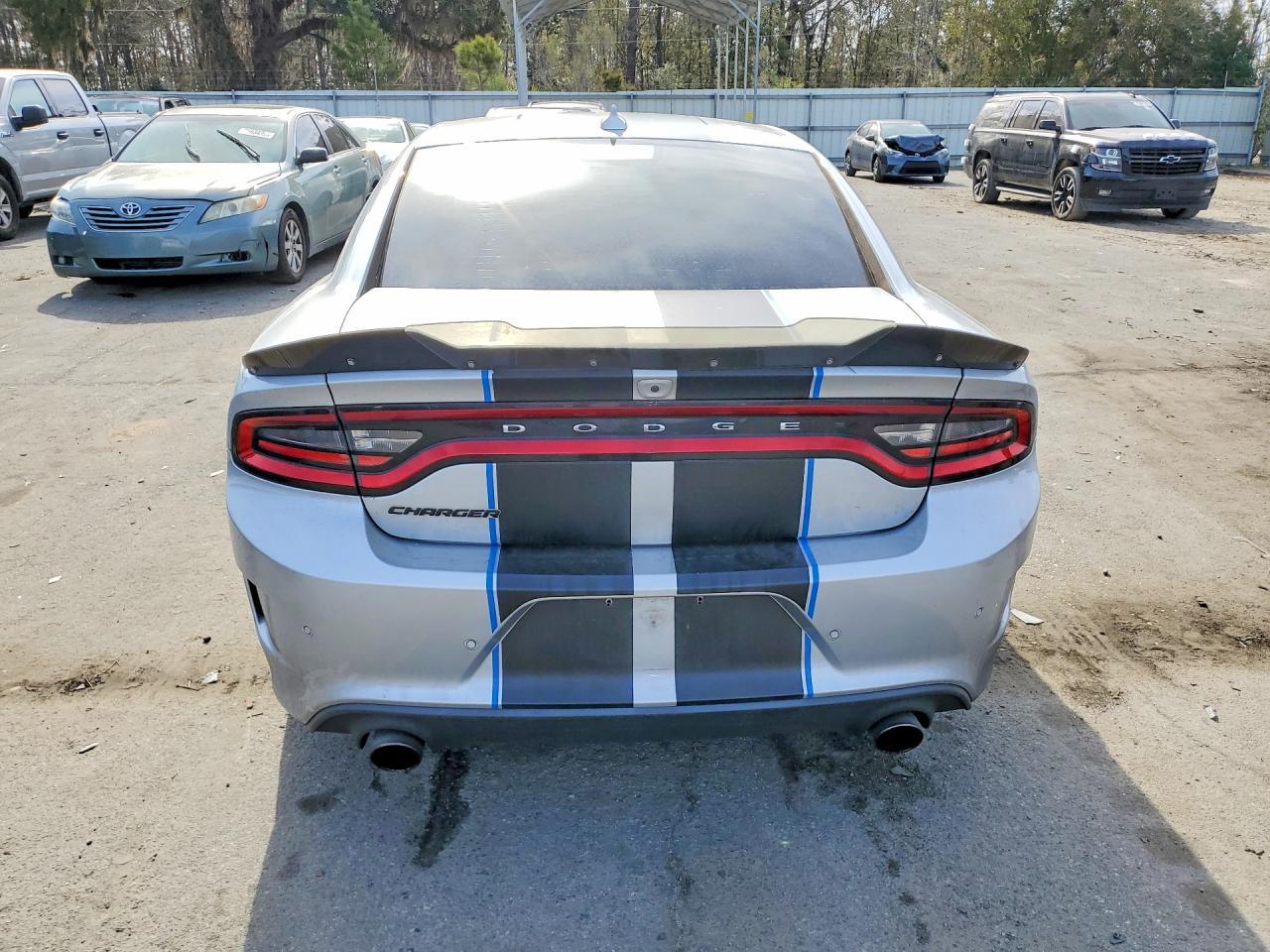 2019 Dodge Charger Scat Pack - zdjęcie 6