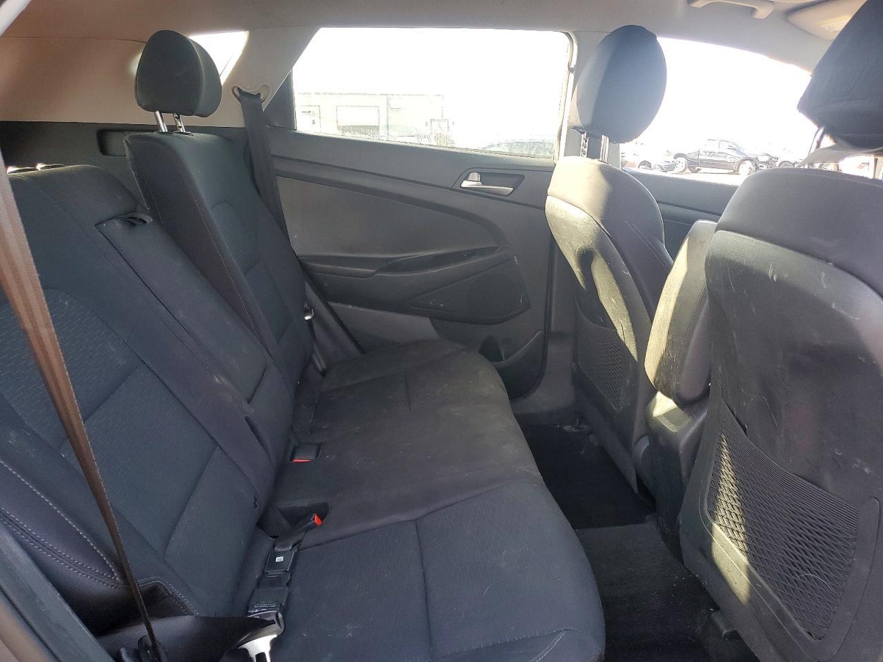 2019 Hyundai Tucson Value - zdjęcie 10