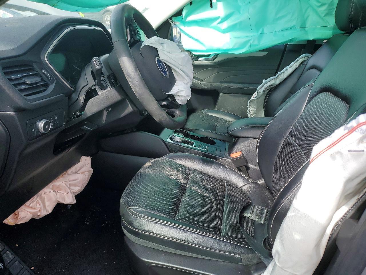 2022 Ford Escape Sel - zdjęcie 7