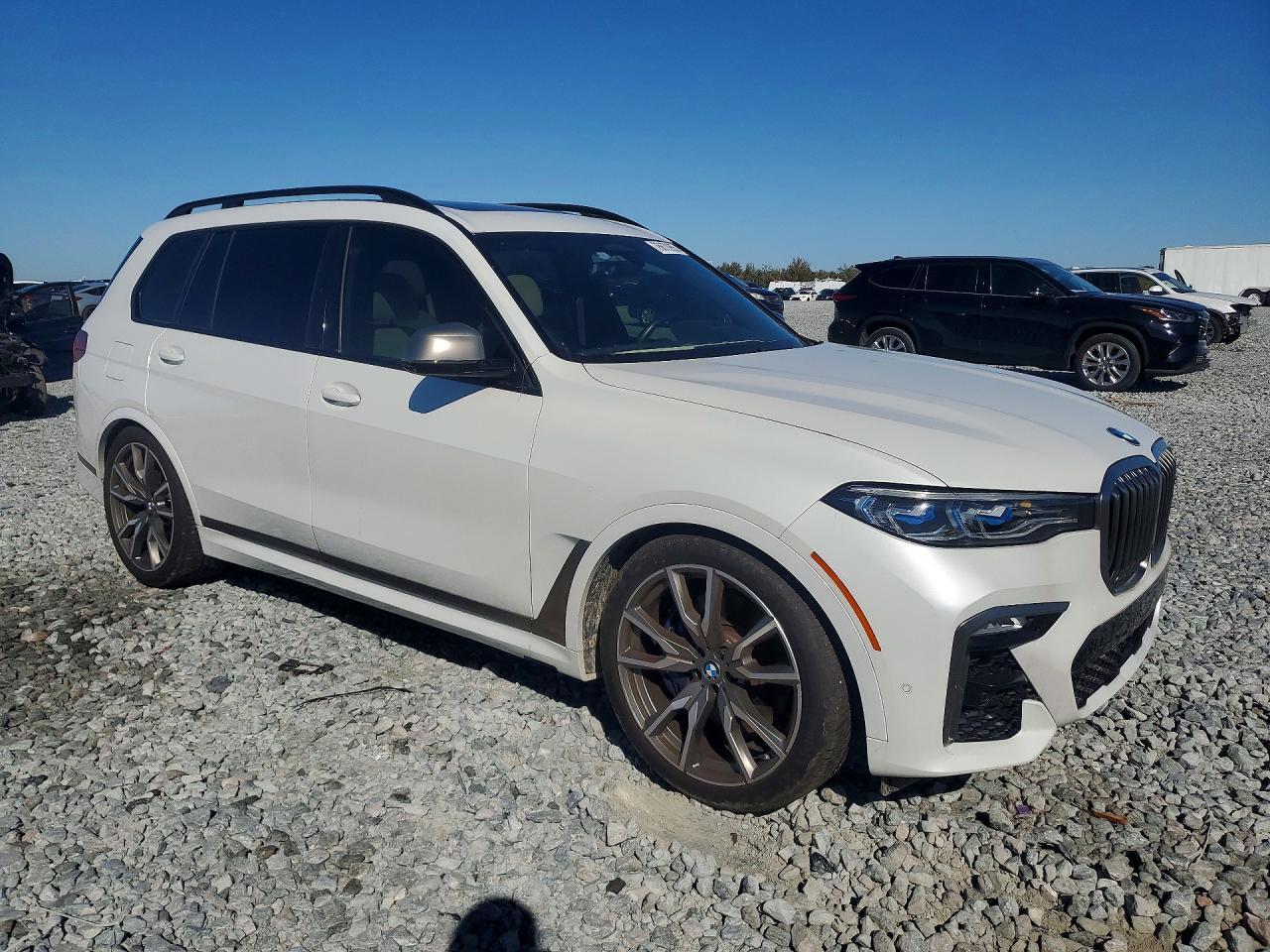 2022 BMW X7 M50I - zdjęcie 4