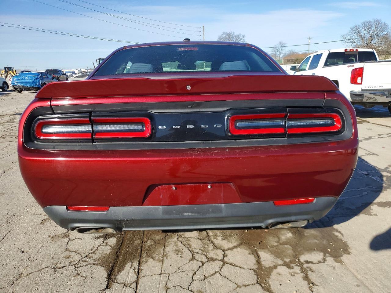 2018 Dodge Challenger R - zdjęcie 6