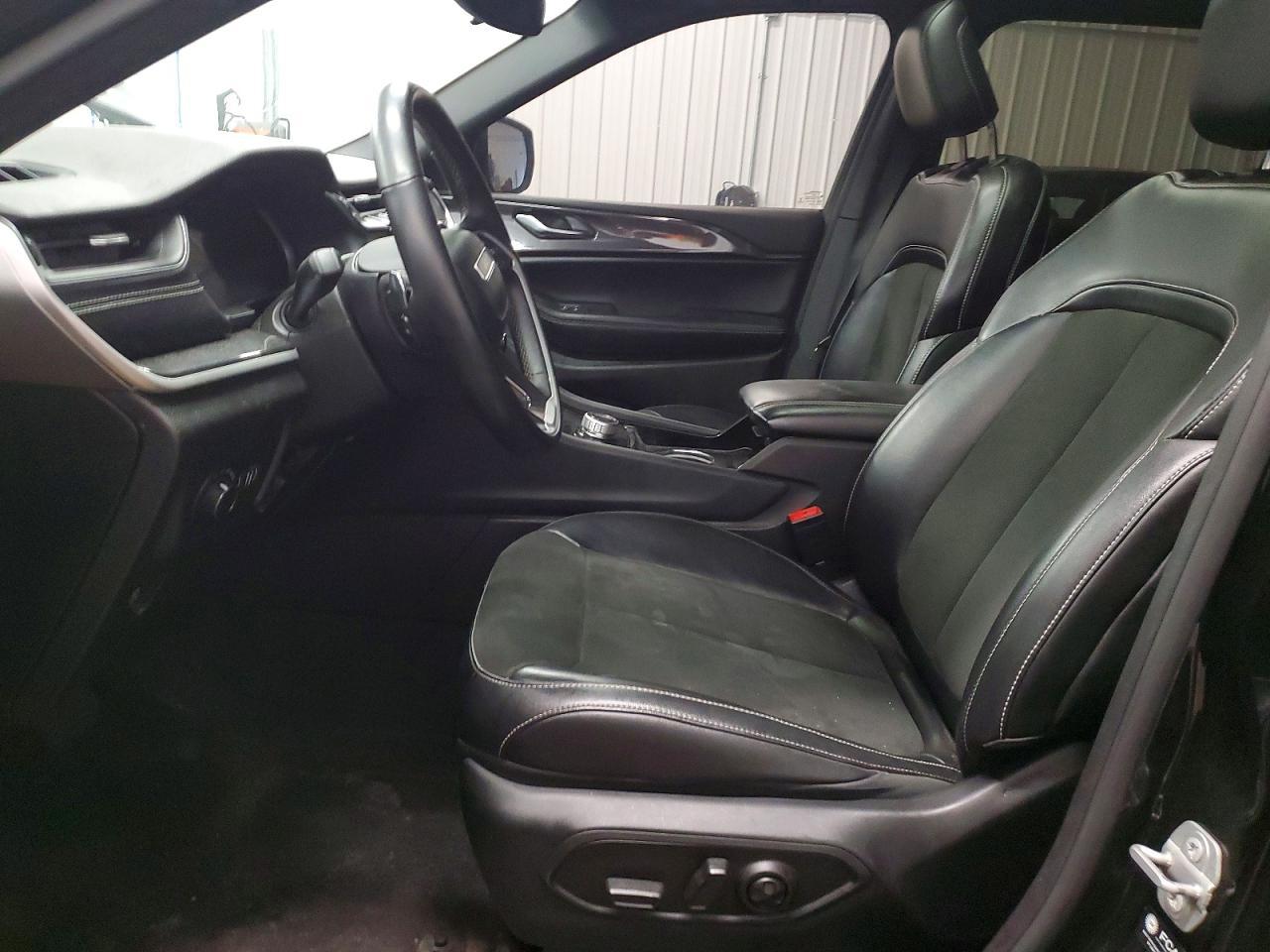 2021 Jeep Grand Cherokee L Laredo - zdjęcie 7