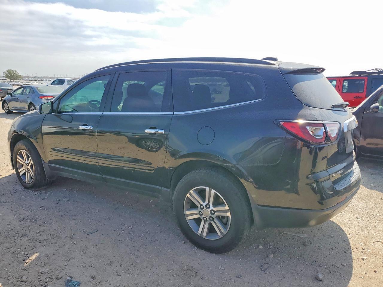 2017 Chevrolet Traverse Lt - zdjęcie 2