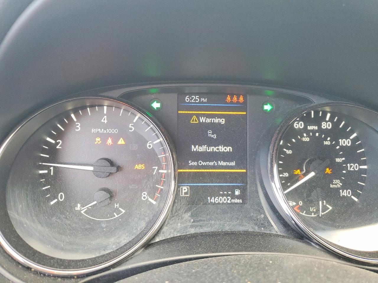 2021 Nissan Rogue Sport S - zdjęcie 9