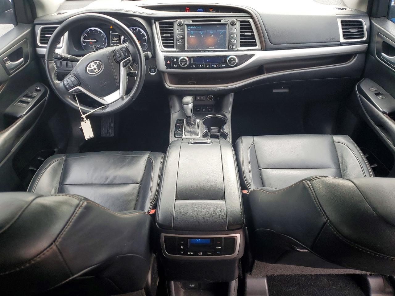 2017 Toyota Highlander Xle - zdjęcie 8
