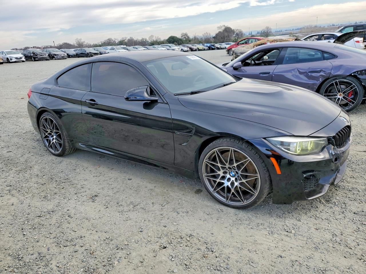 2018 BMW M4 - zdjęcie 4