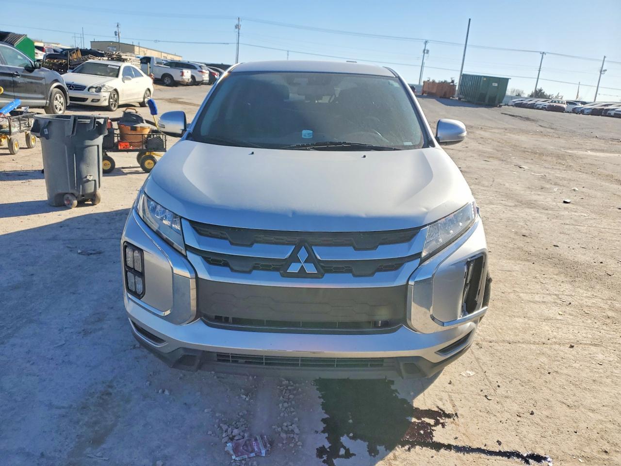 2020 Mitsubishi Outlander Sport Se - zdjęcie 5