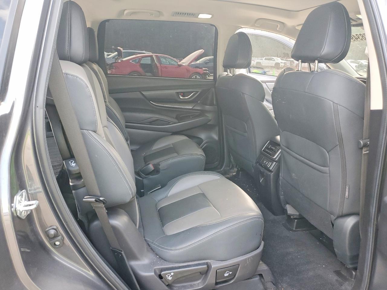 2022 Subaru Ascent Onyx Edition - zdjęcie 11