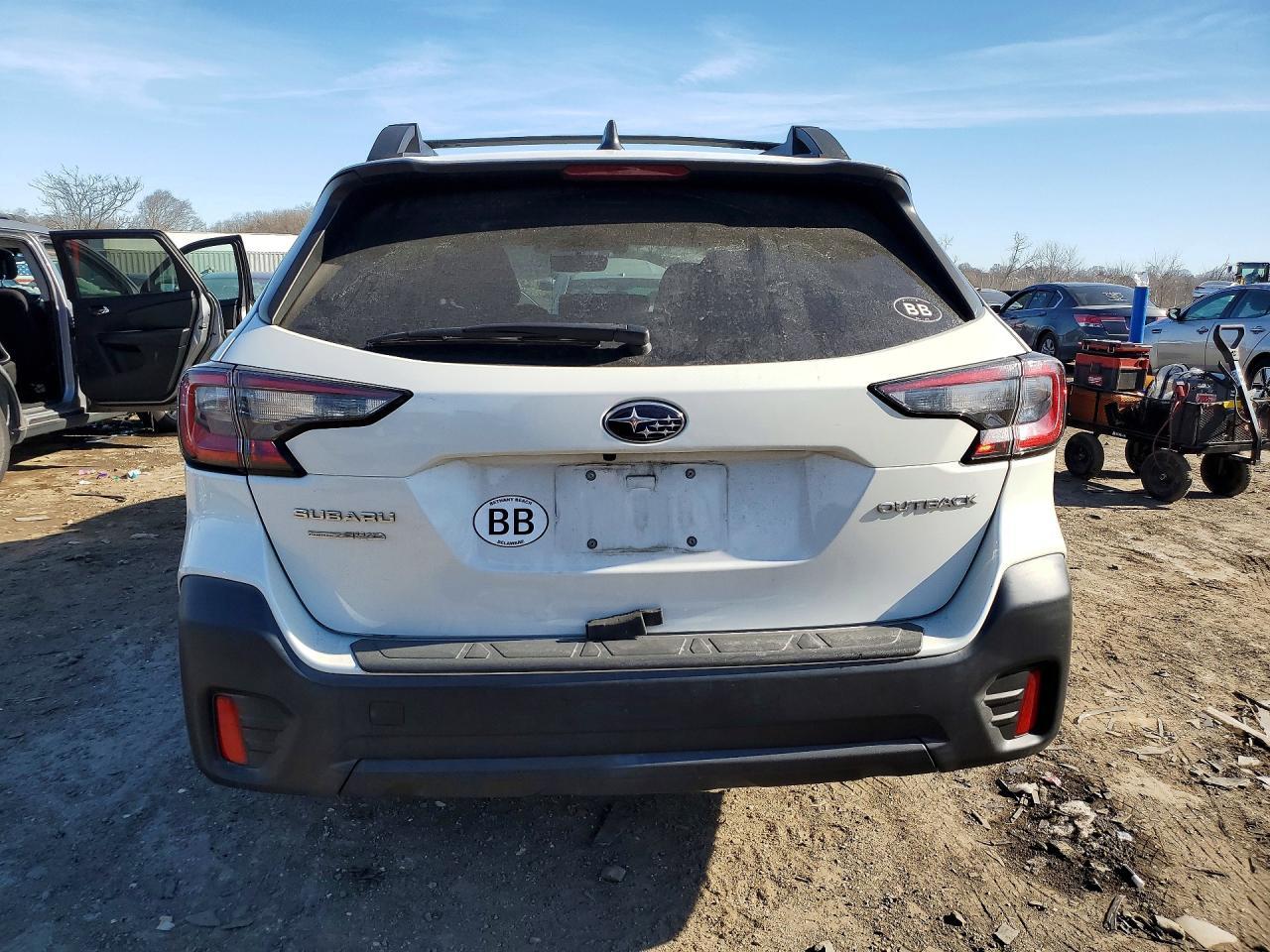 2021 Subaru Outback Premium - zdjęcie 6