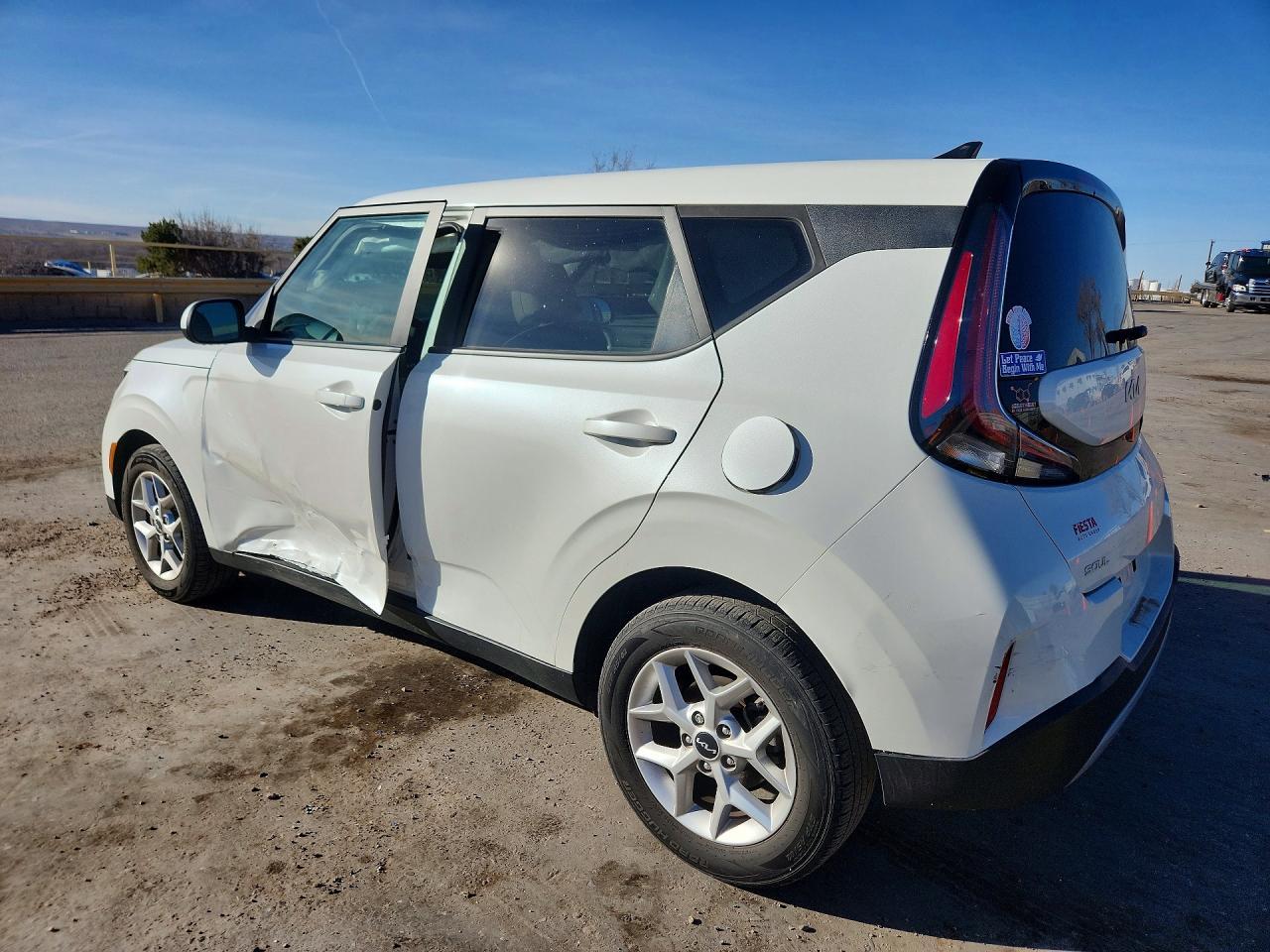 2023 Kia Soul Lx - zdjęcie 2