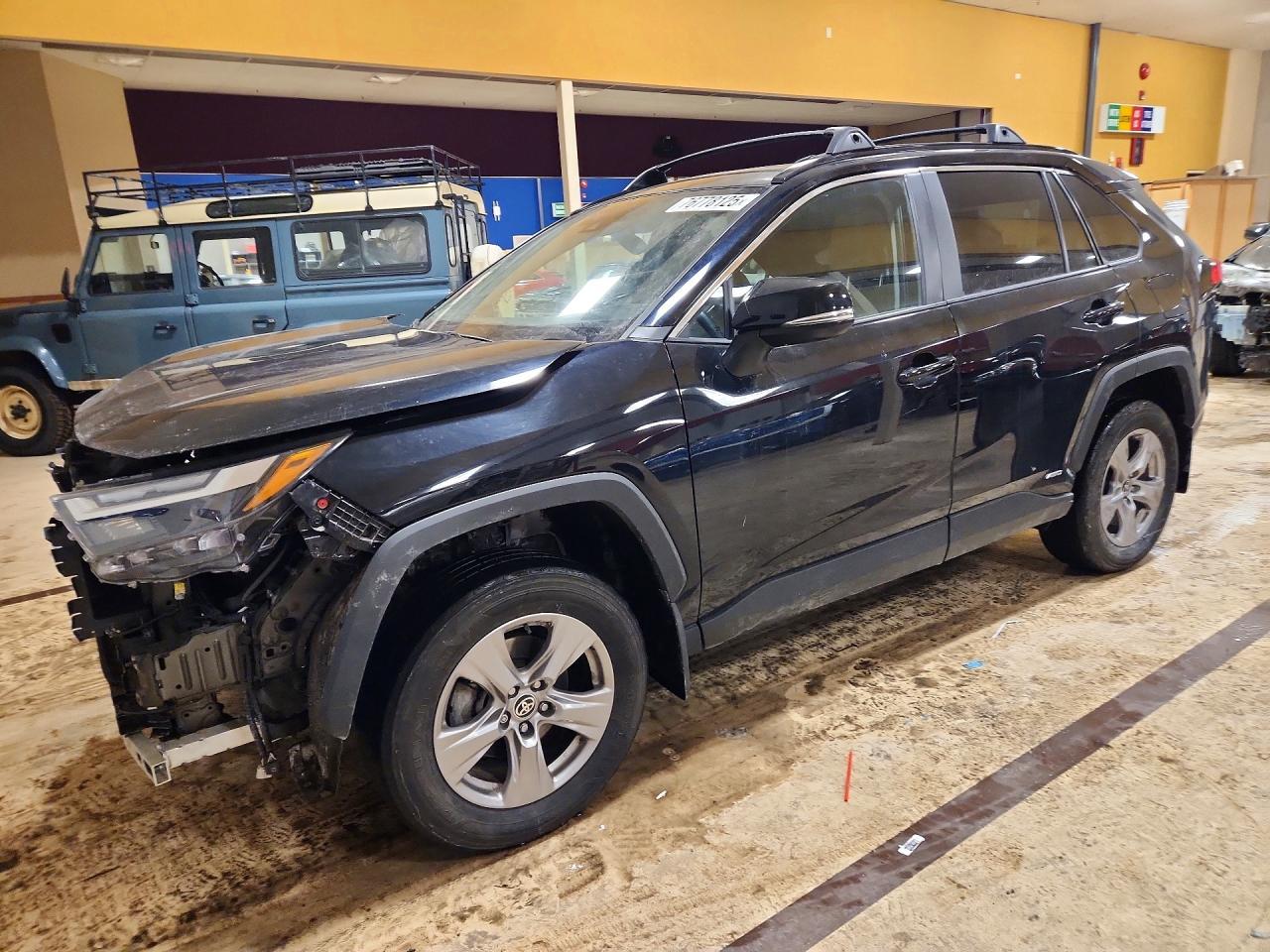 2024 Toyota Rav4 Hybrid Xle - zdjęcie główne