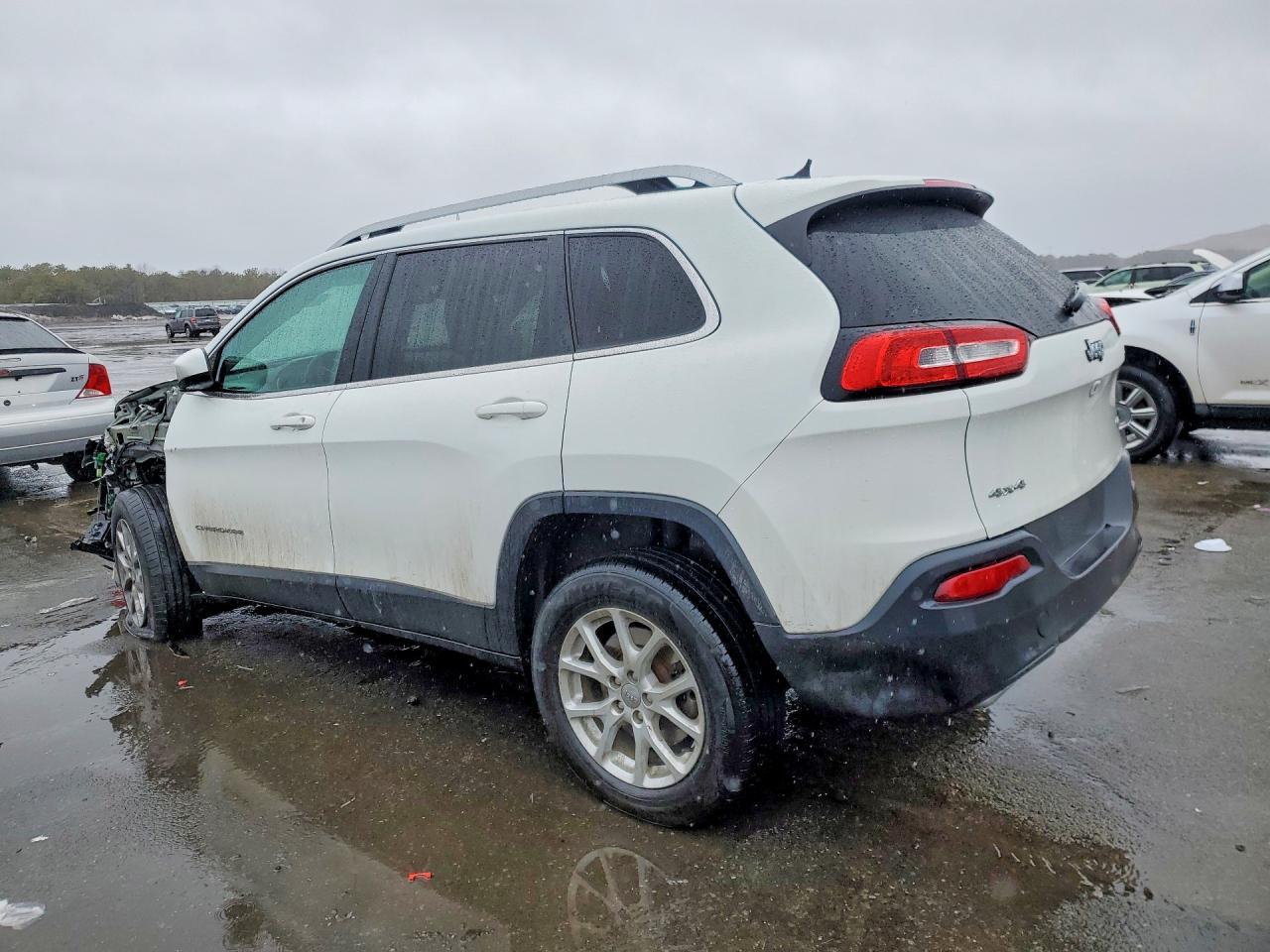 2017 Jeep Cherokee Latitude - zdjęcie 2