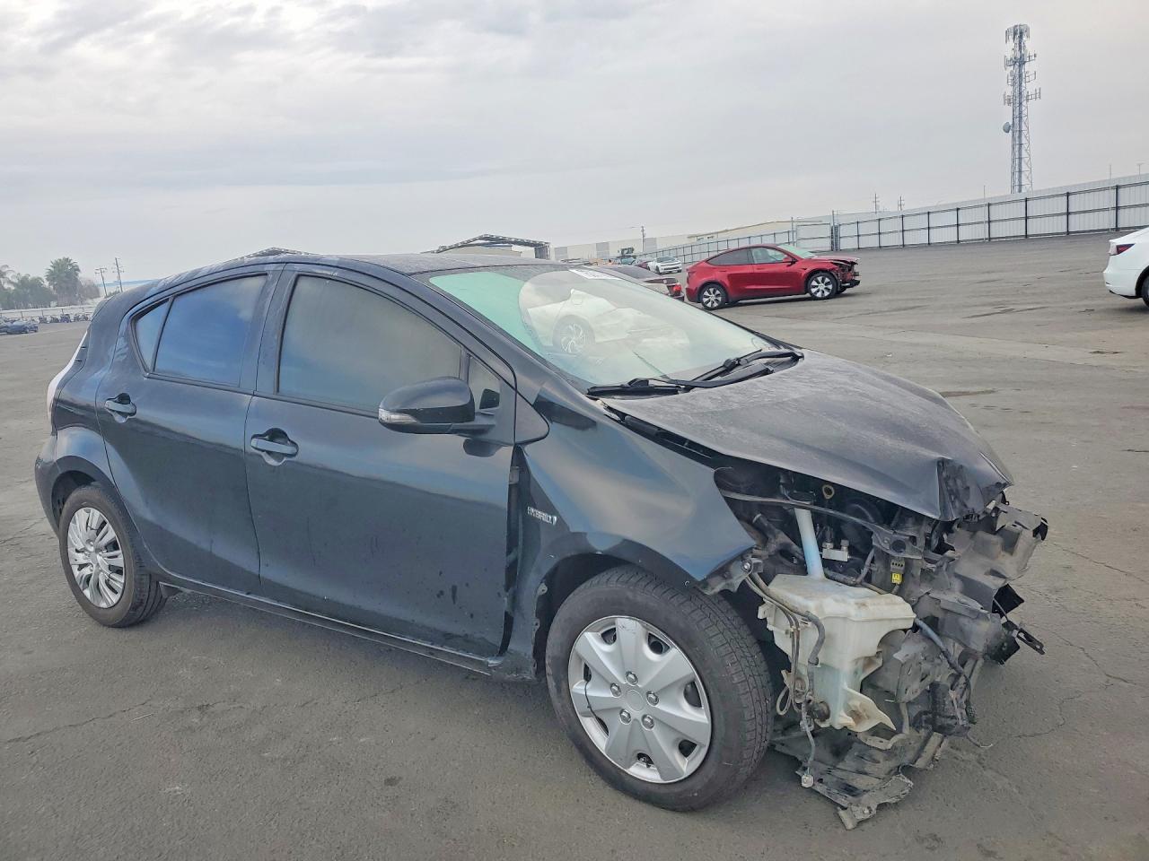 2016 Toyota Prius C - zdjęcie 4
