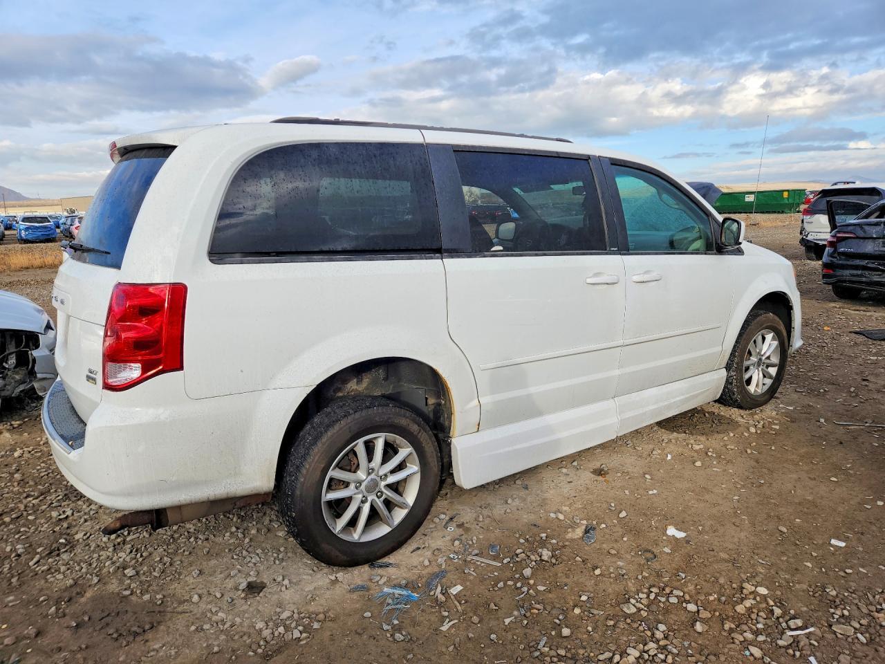 2014 Dodge Grand Caravan Sxt - zdjęcie 3