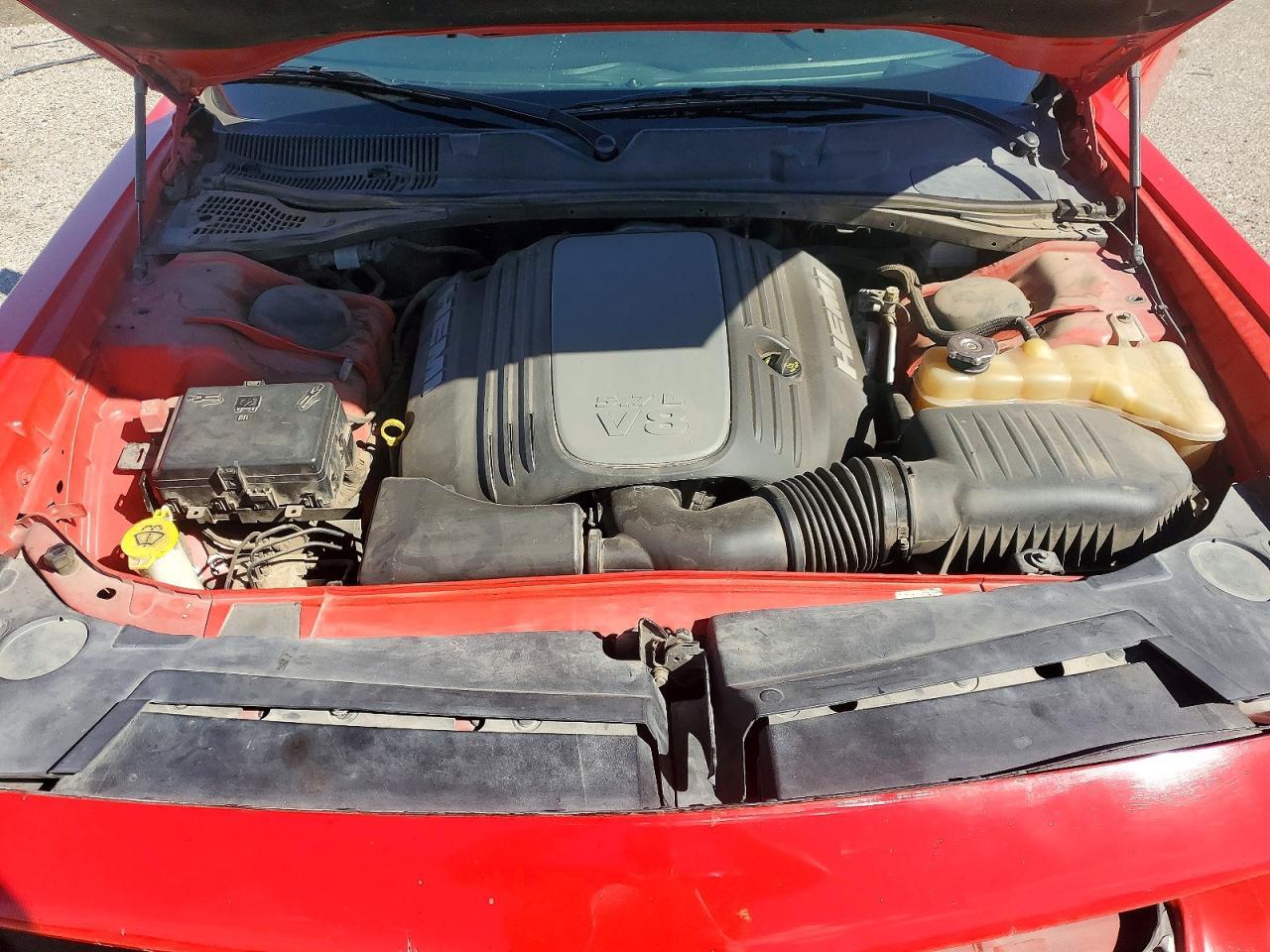 2016 Dodge Challenger R/T - zdjęcie 11