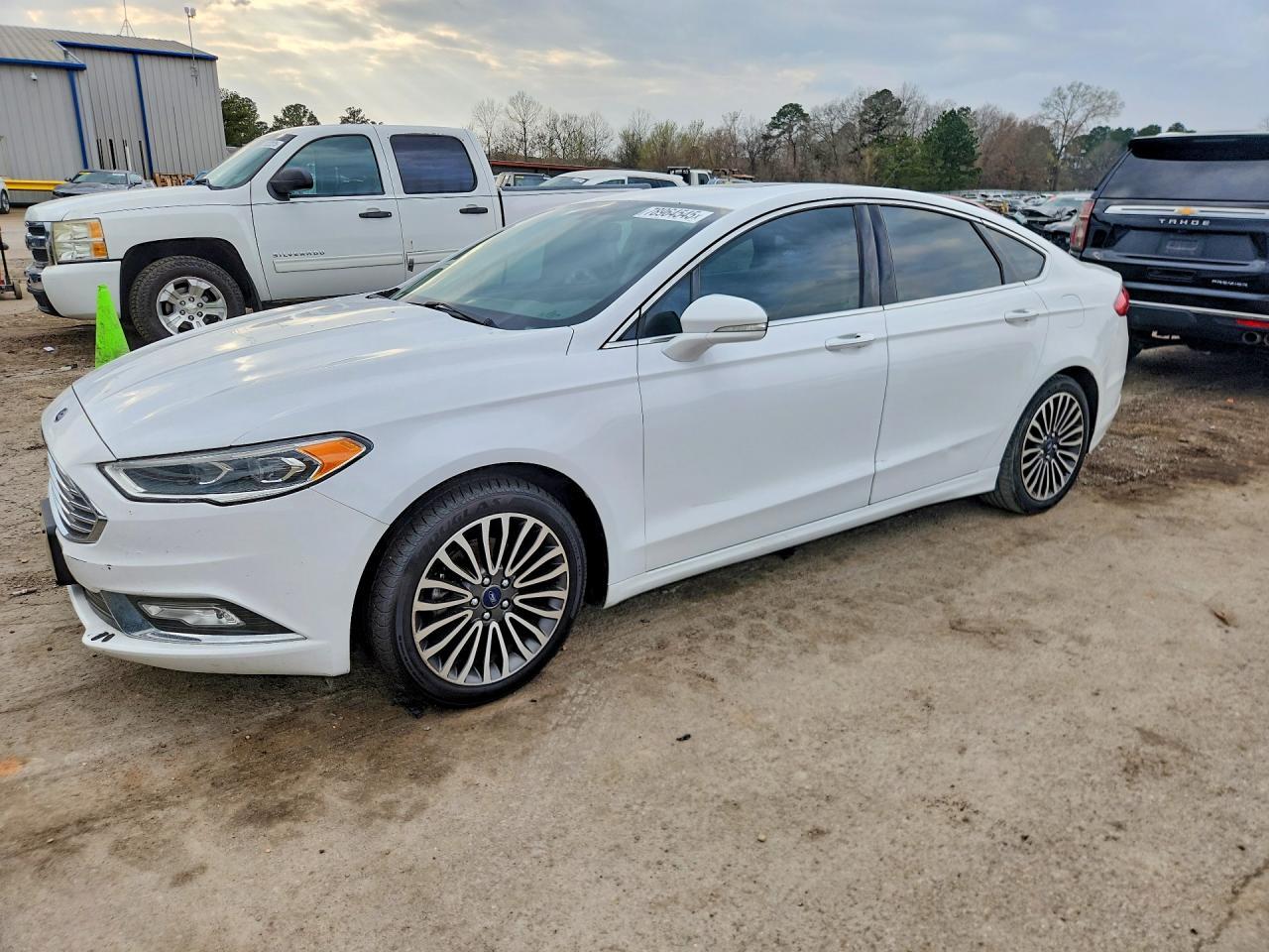 2018 Ford Fusion Titanium - zdjęcie główne