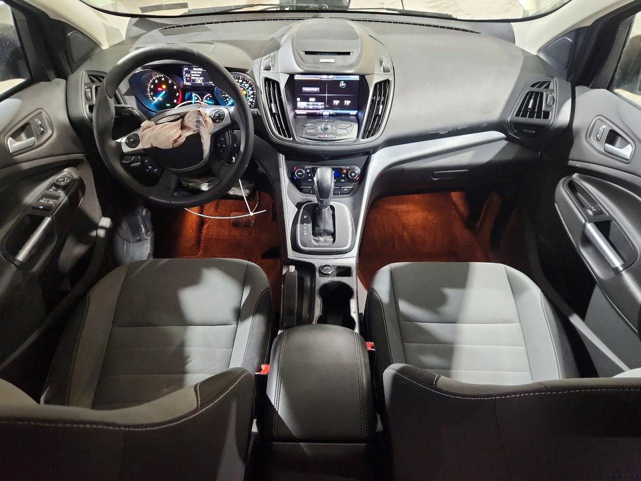 2013 Ford Escape - zdjęcie 8