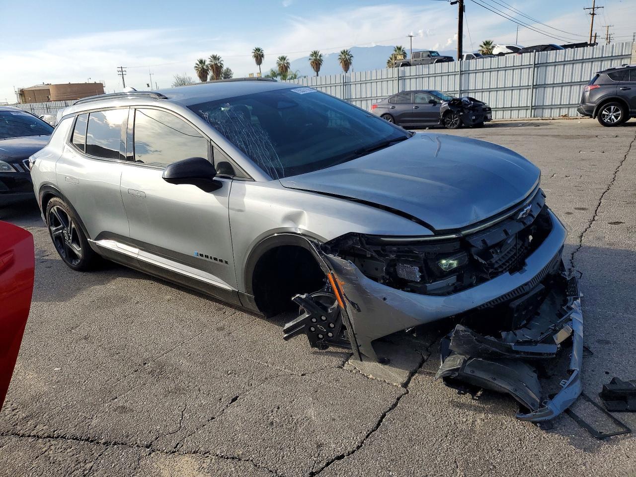 2025 Chevrolet Equinox Rs - zdjęcie 4