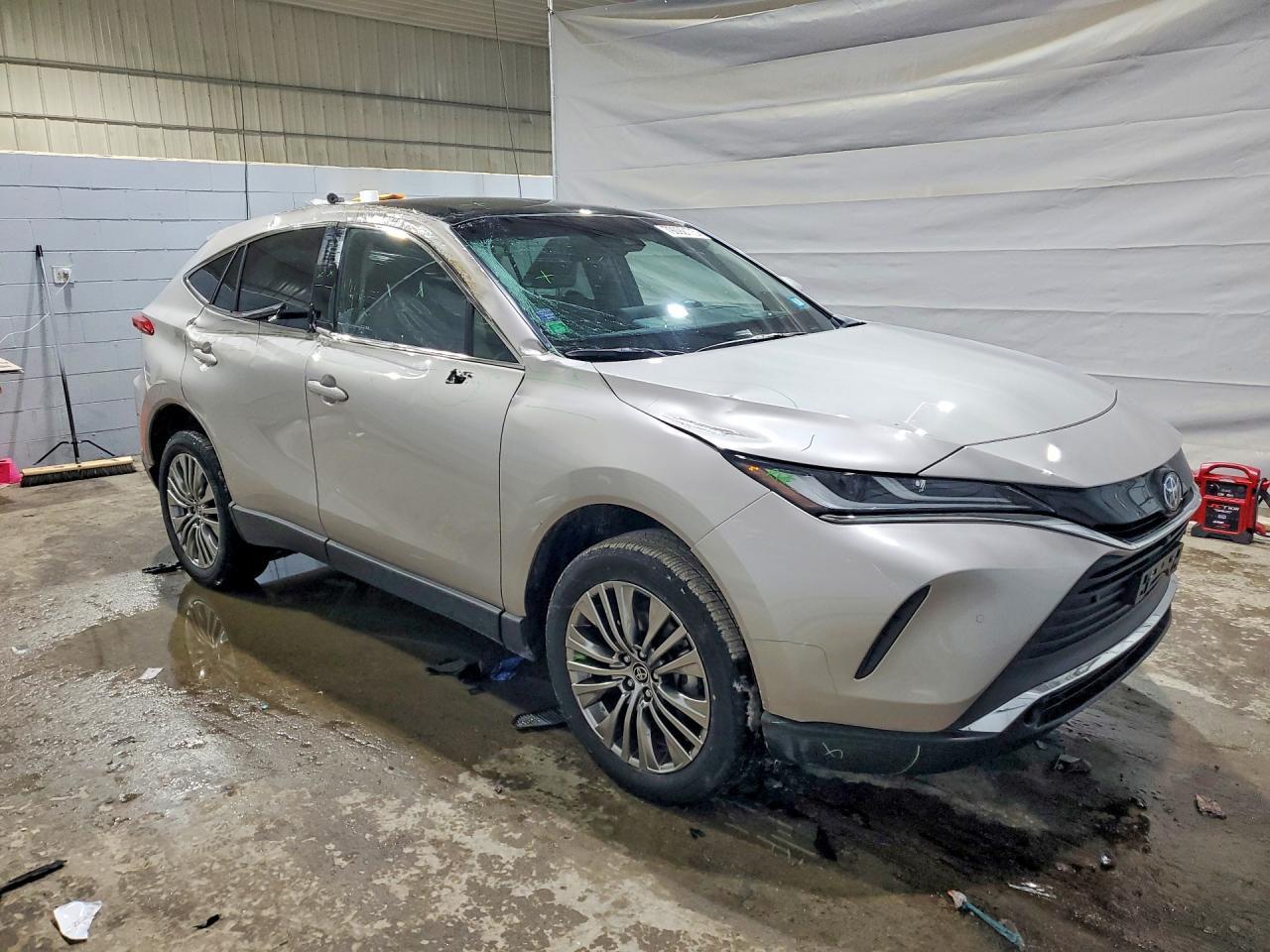 2024 Toyota Venza Limited - zdjęcie 4