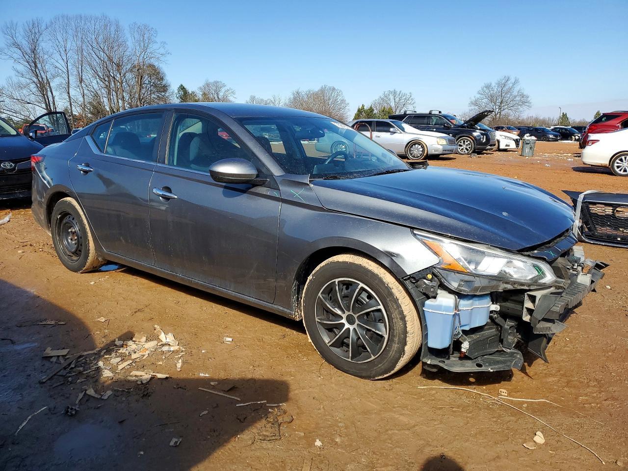 2019 Nissan Altima S - zdjęcie 4
