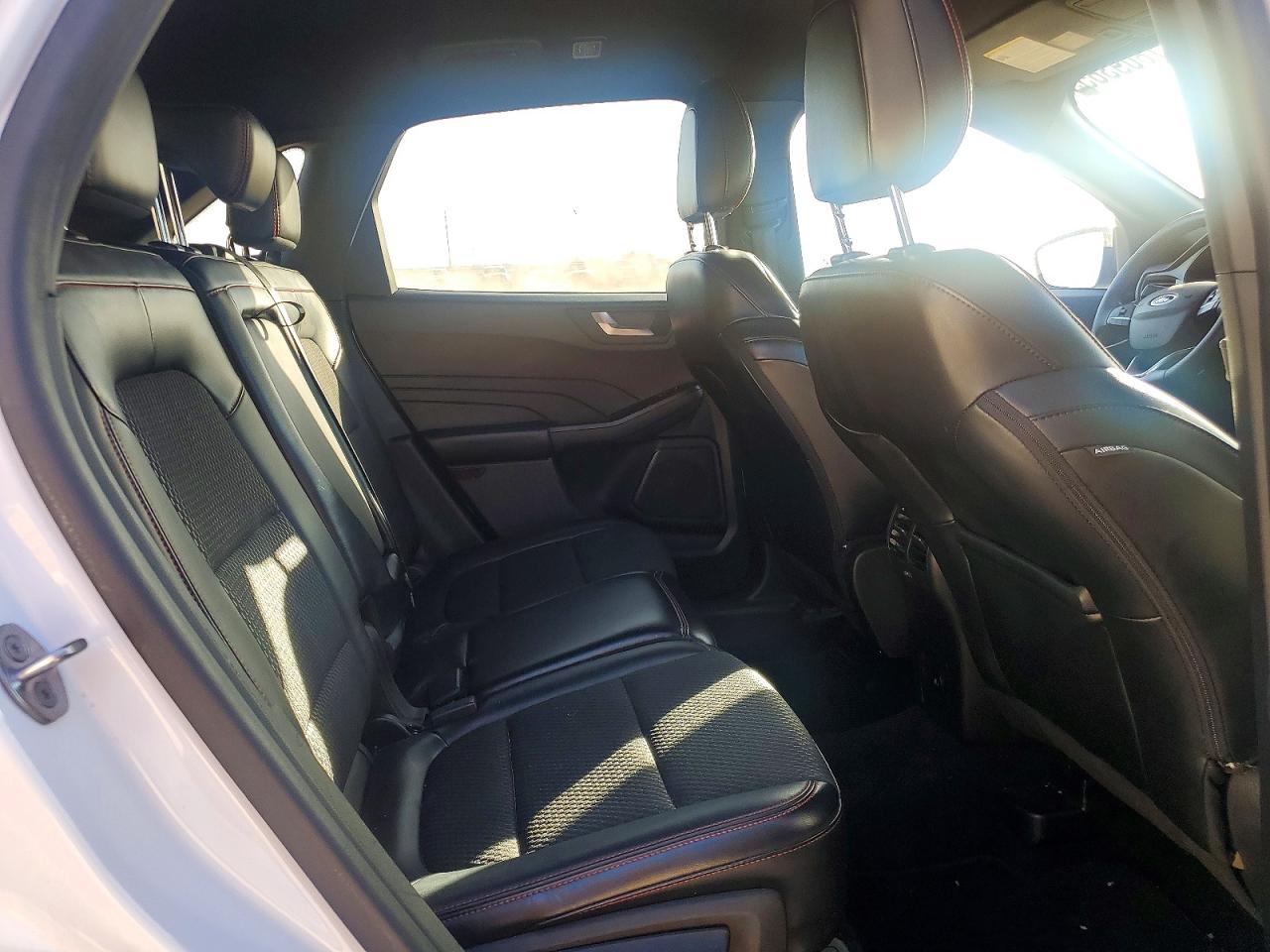 2023 Ford Escape St Line - zdjęcie 11