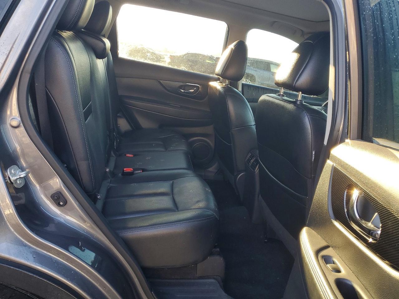 2017 Nissan Rogue Sl - zdjęcie 10