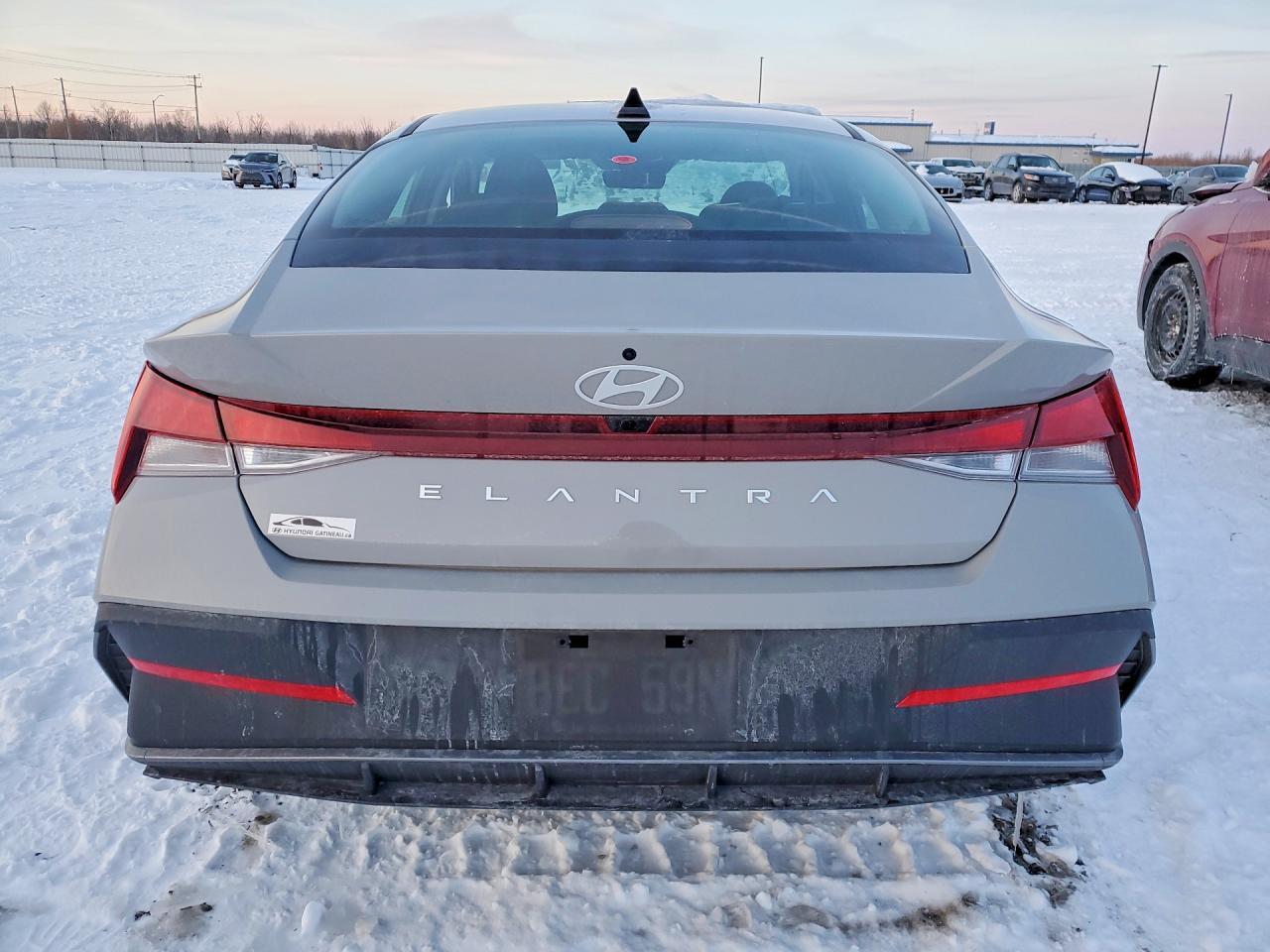 2025 Hyundai Elantra Sel Sport - zdjęcie 6