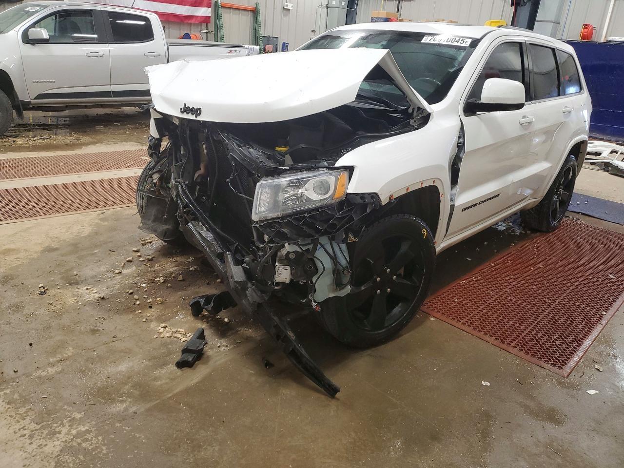 2015 Jeep Grand Cherokee Laredo - zdjęcie główne