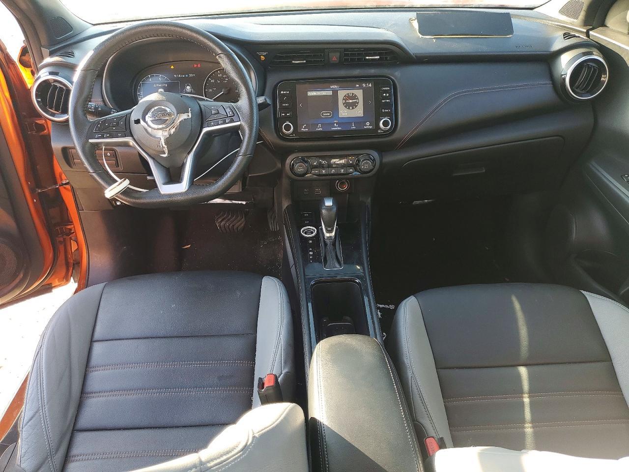 2021 Nissan Kicks Sr - zdjęcie 8