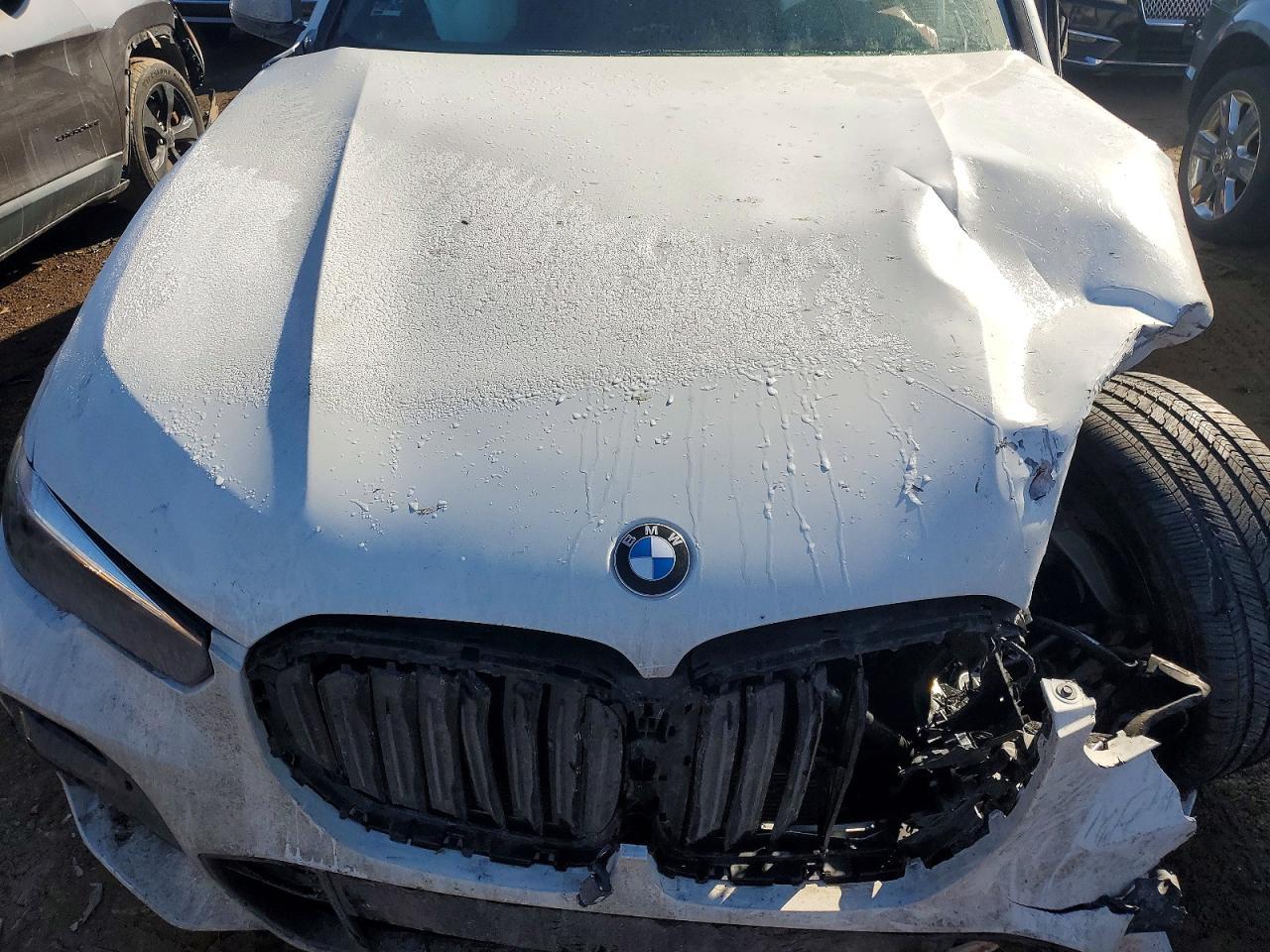 2023 BMW X5 xDrive40I - zdjęcie 12