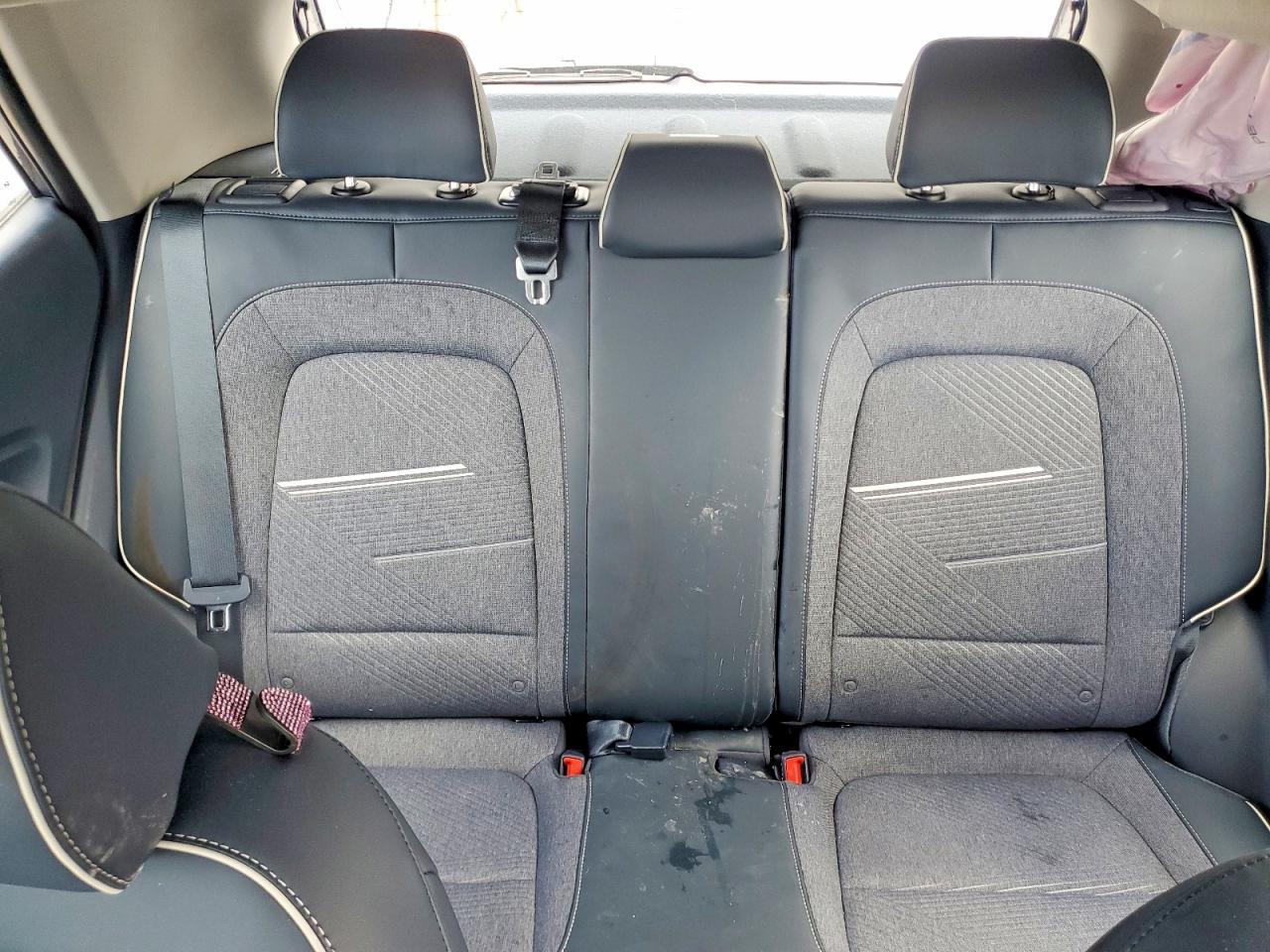 2024 Hyundai Venue Limited - zdjęcie 10