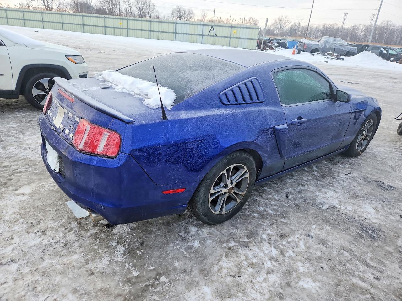 2014 Ford Mustang - zdjęcie 3