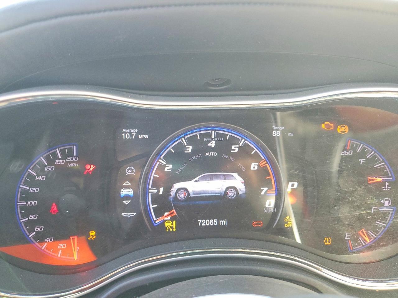 2018 Jeep Grand Cherokee Trackhawk - zdjęcie 9