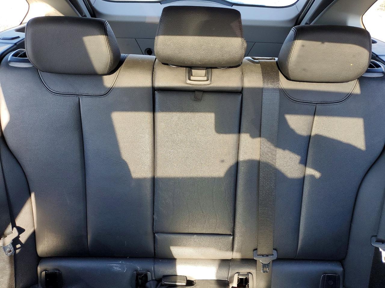 2015 BMW 328 Xi - zdjęcie 10