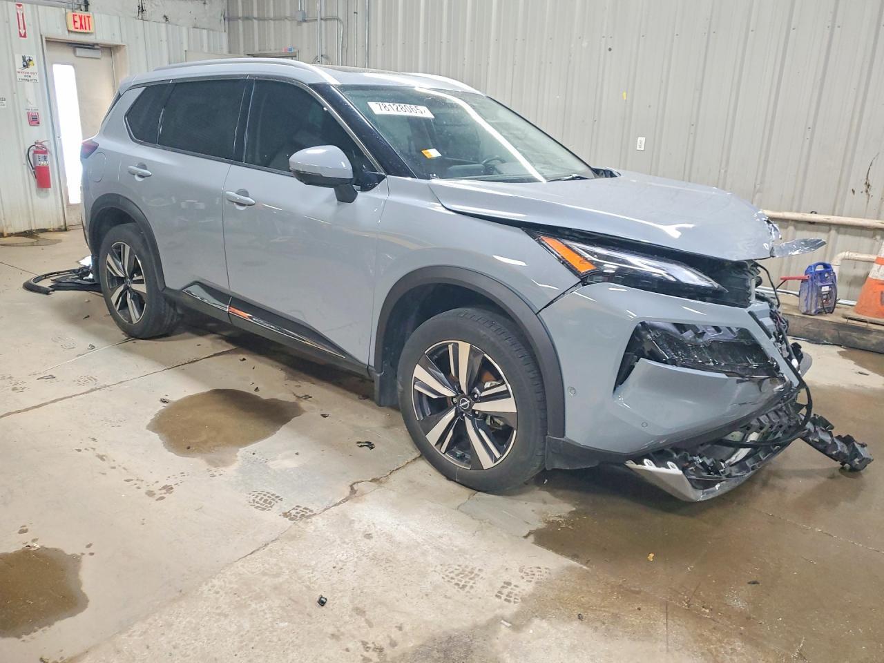 2022 Nissan Rogue Platinum - zdjęcie 4