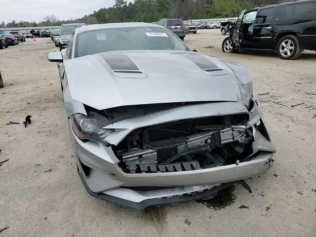 2020 Ford Mustang - zdjęcie 27