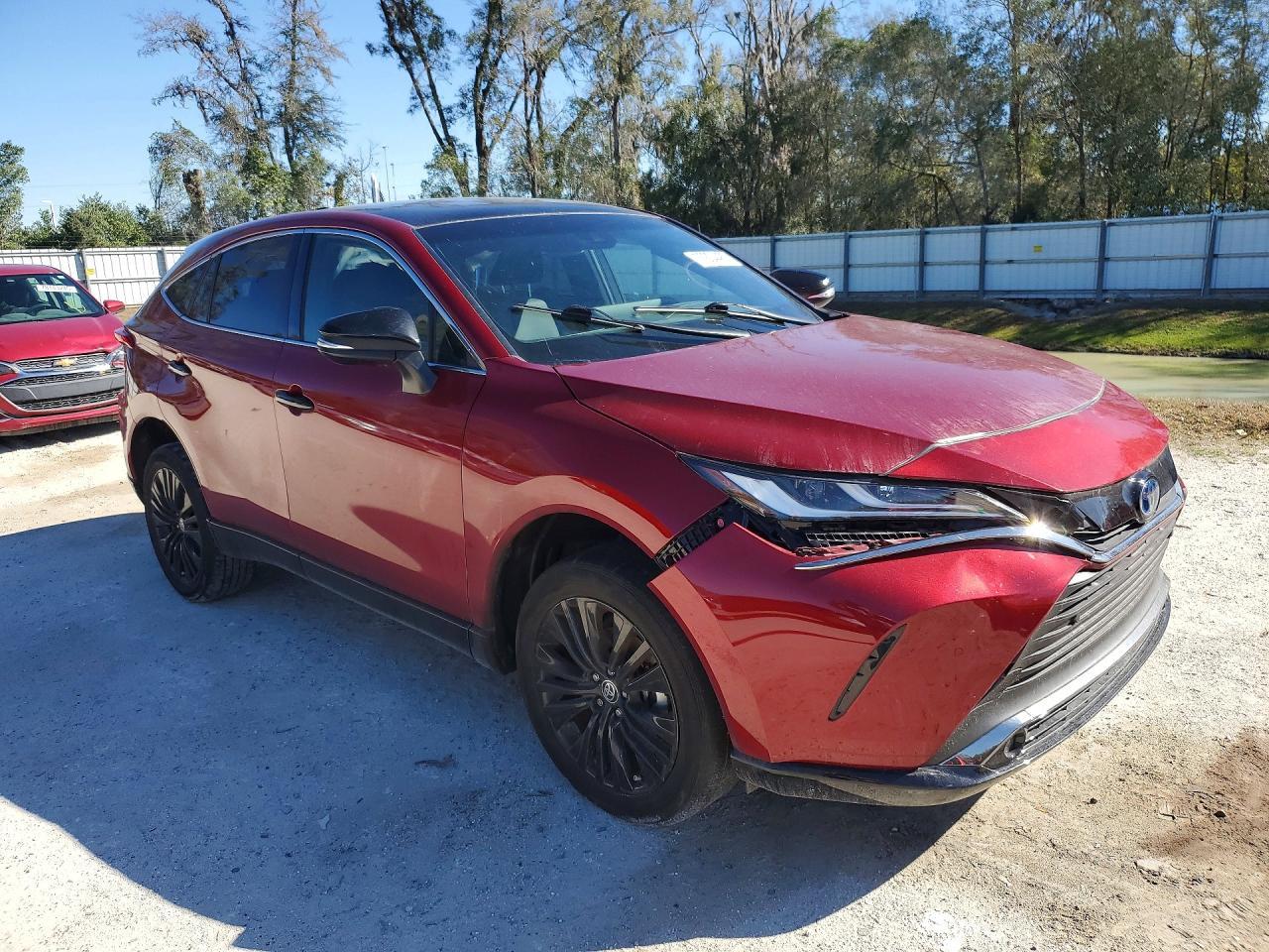 2024 Toyota Venza Nightshade Edition - zdjęcie 4