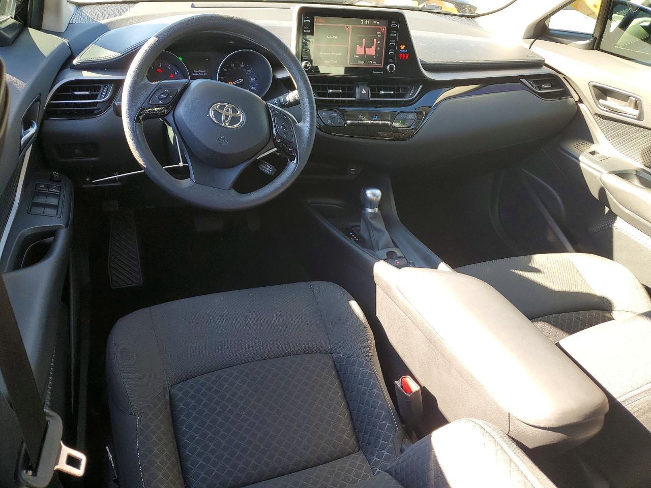 2020 Toyota C-Hr Le - zdjęcie 8