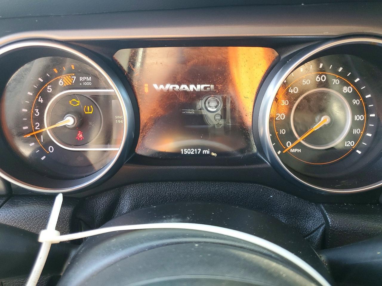 2020 Jeep Wrangler Unlimited Sport - zdjęcie 9