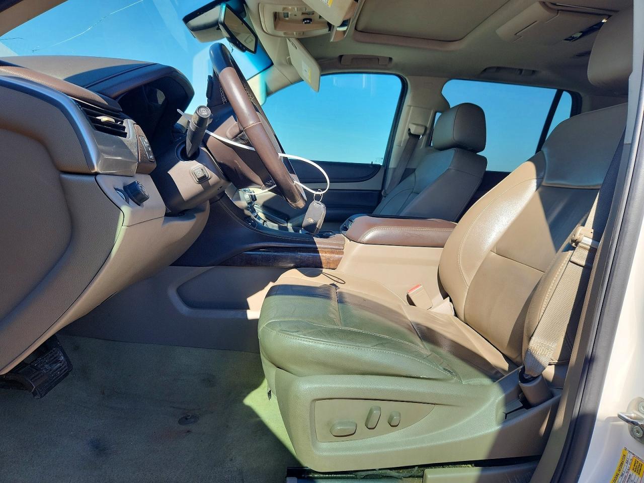 2016 Chevrolet Tahoe C1500 Lt - zdjęcie 7