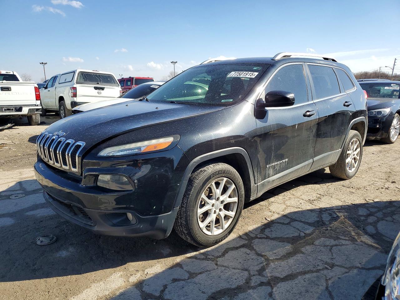 2016 Jeep Cherokee Latitude - zdjęcie główne