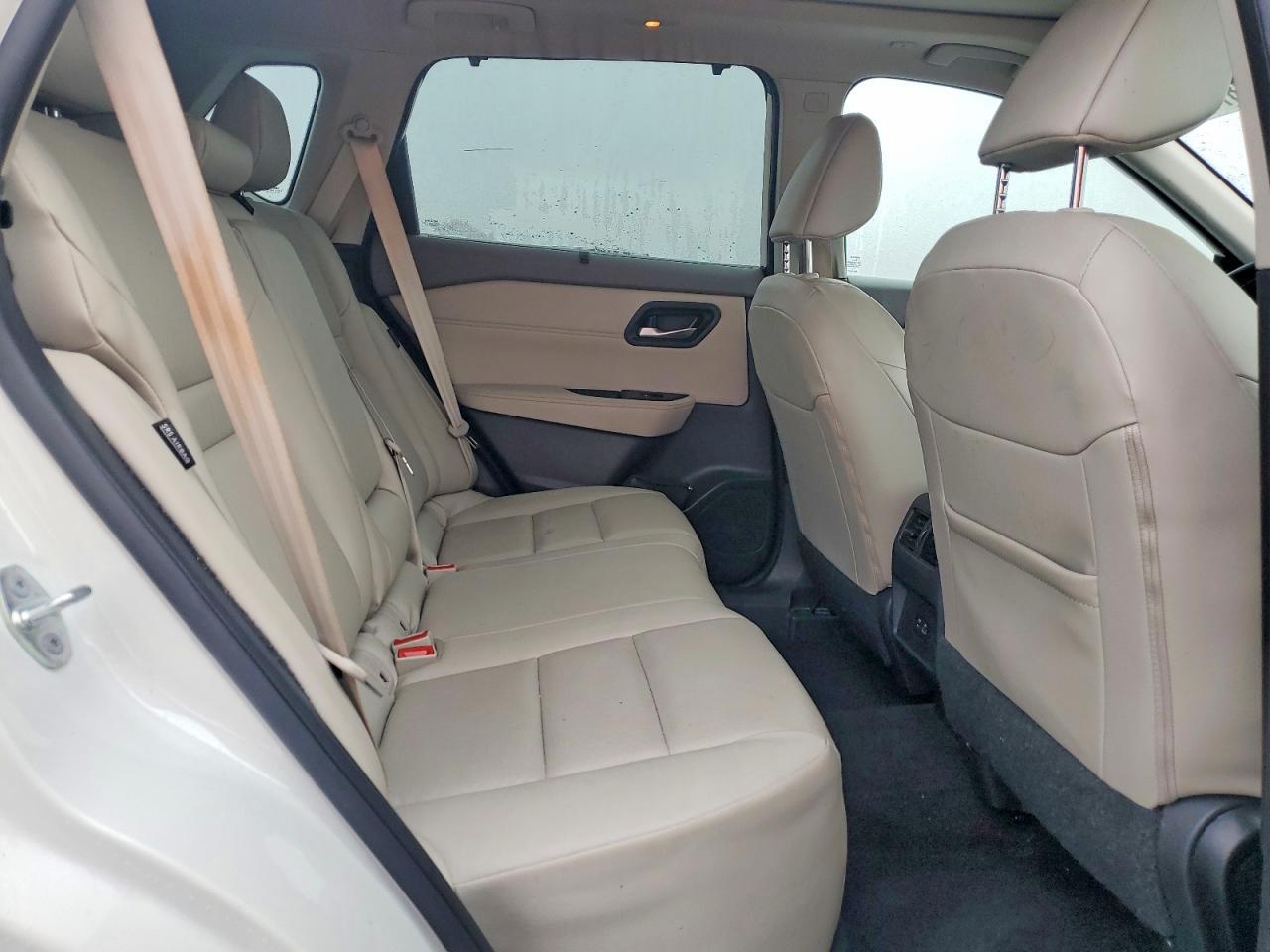 2023 Nissan Rogue Sv - zdjęcie 11