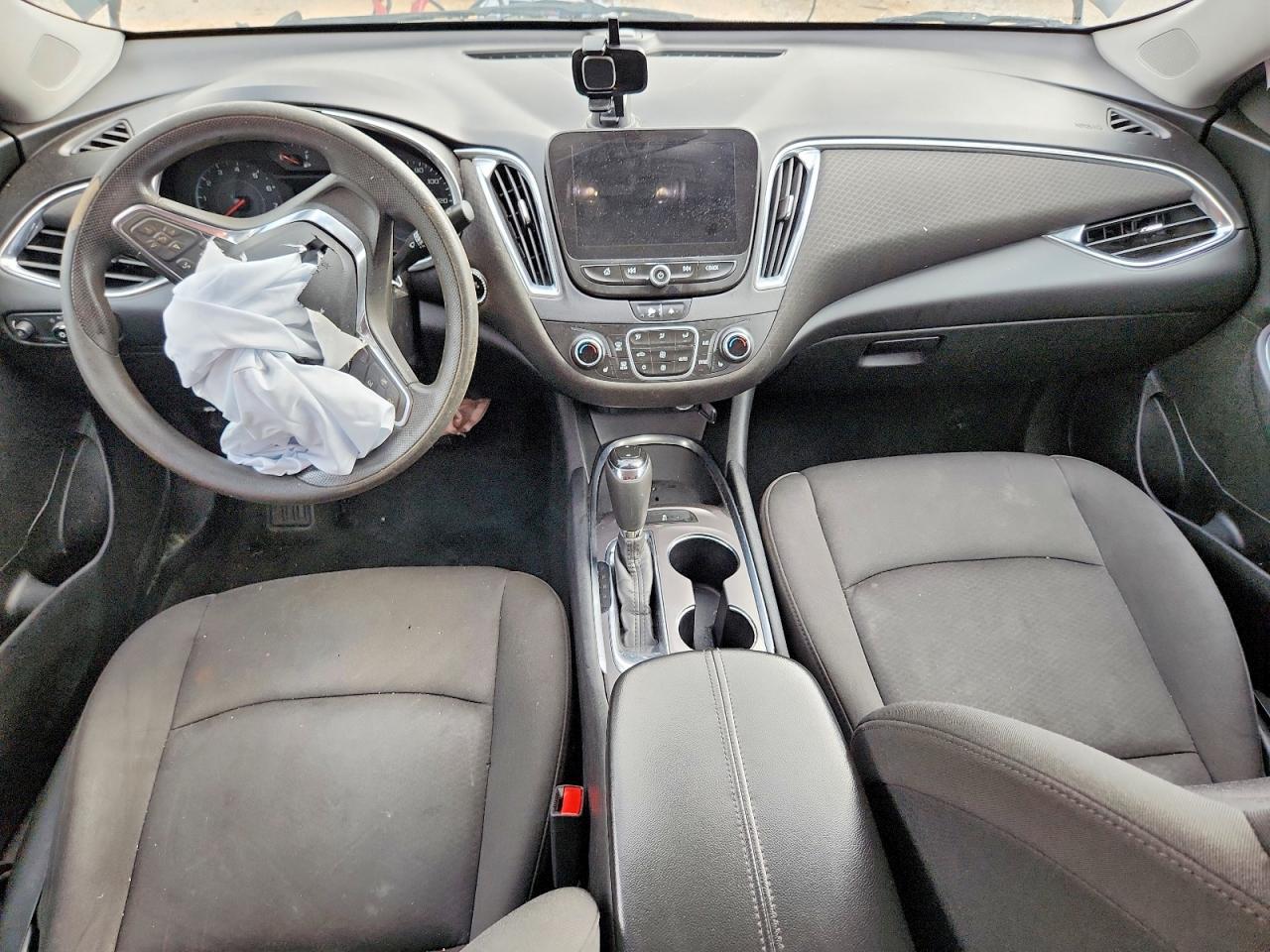 2020 Chevrolet Malibu - zdjęcie 8