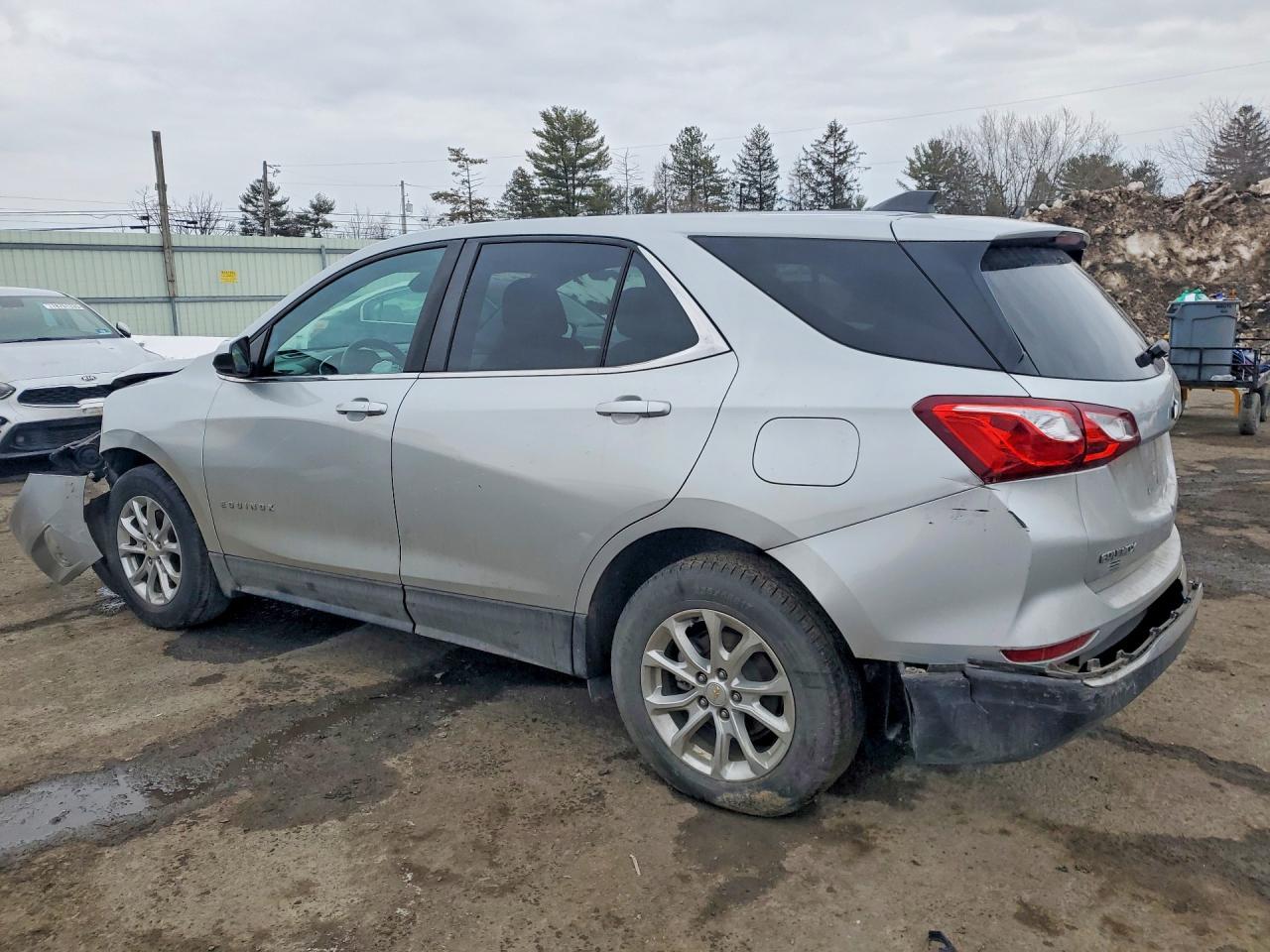 2021 Chevrolet Equinox Lt - zdjęcie 2