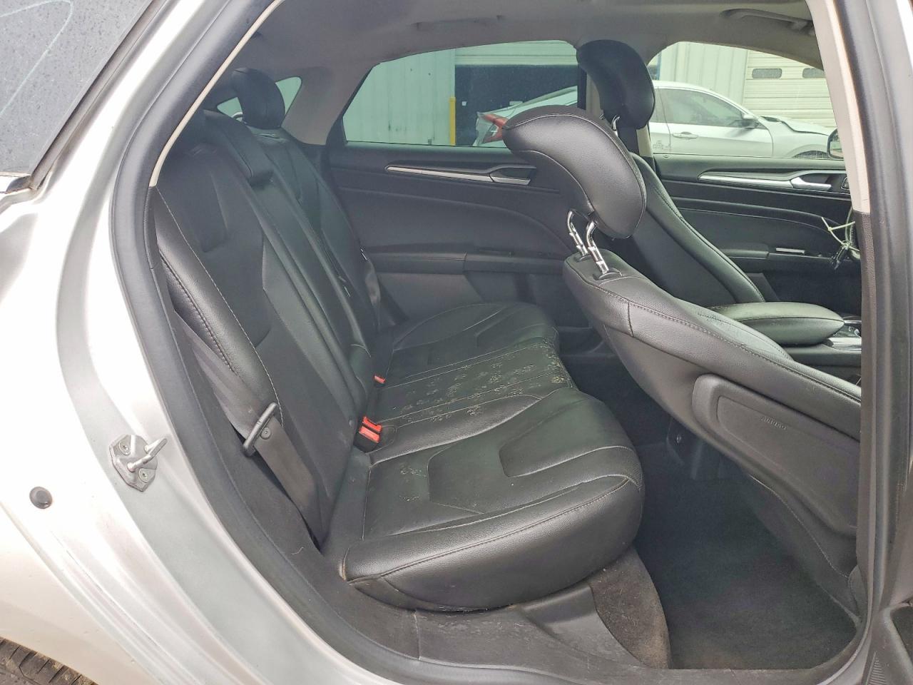 2014 Ford Fusion Titanium - zdjęcie 10