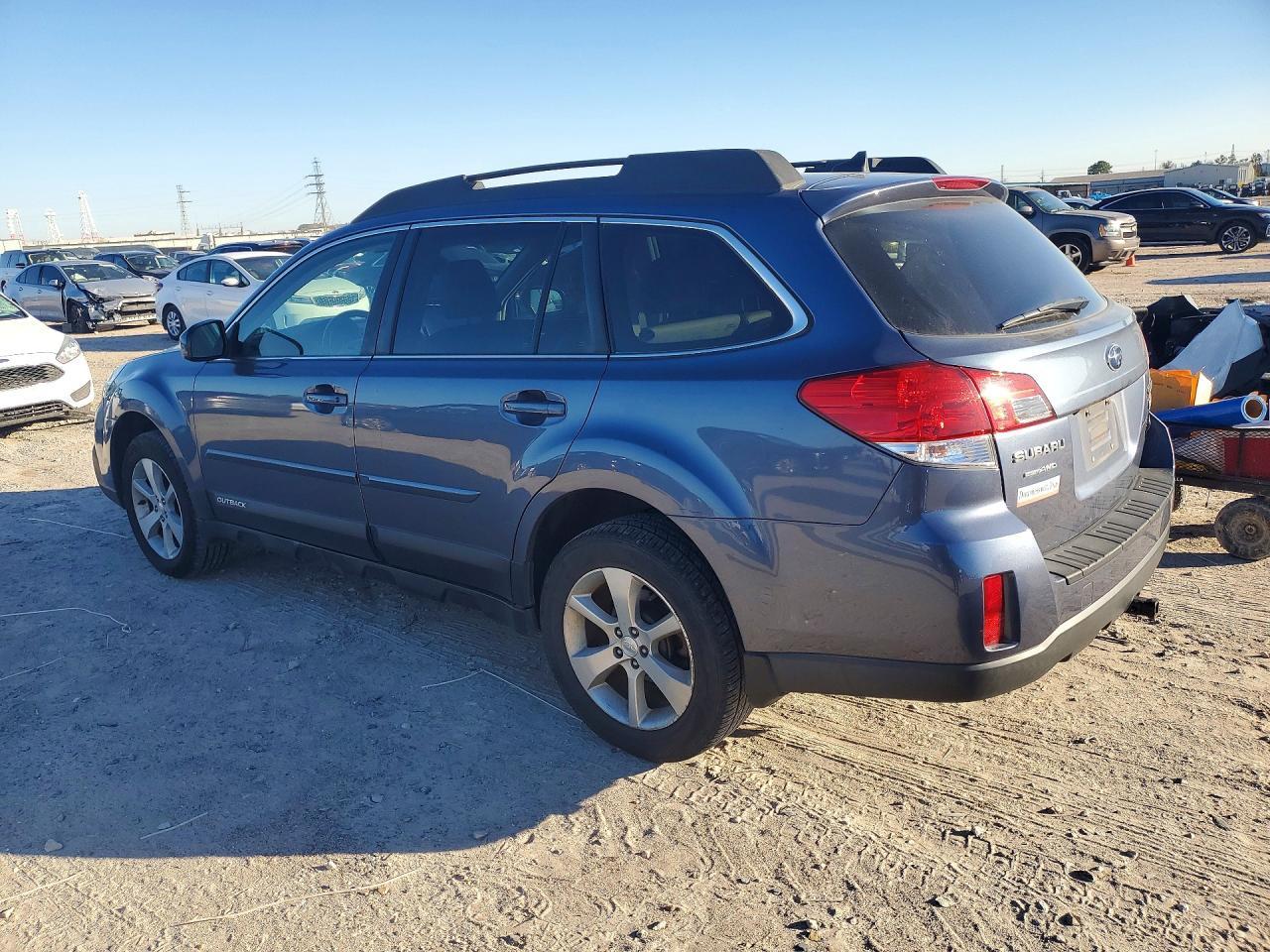 2014 Subaru Outback 2.5I Limited - zdjęcie 2