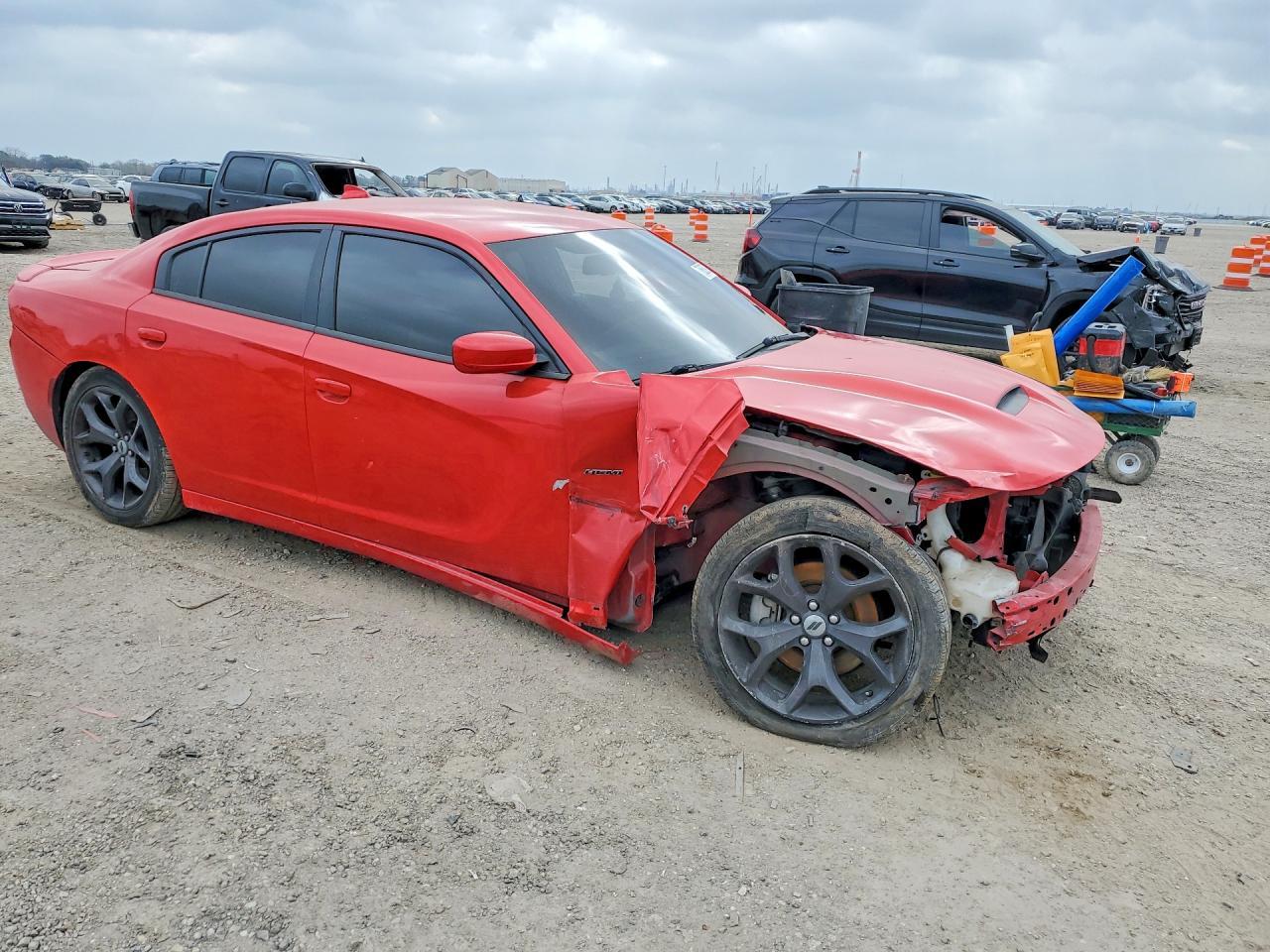2018 Dodge Charger R - zdjęcie 4